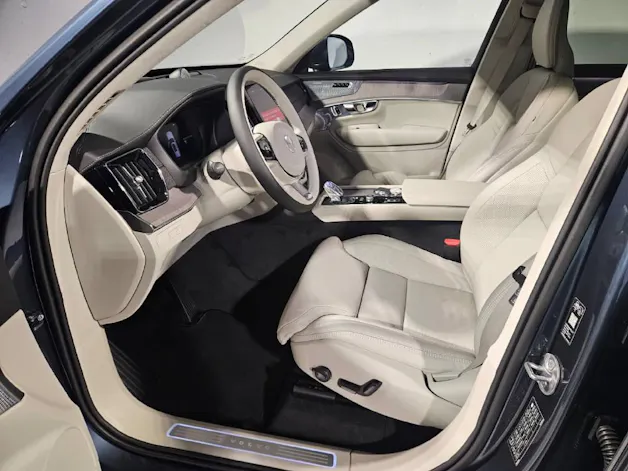 VOLVO XC90 2.0 T8 TE Ultra Bright eAWD