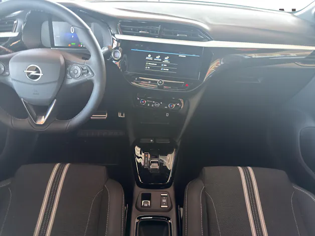 OPEL Corsa-e 156 GS Pack Komfort 3 Phaser