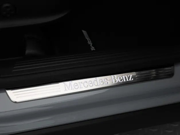 MERCEDES-BENZ GLA 220d 4Matic 8G-DCT