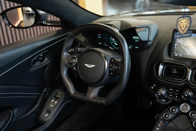 ASTON MARTIN V8 Vantage 4.0 Roadster