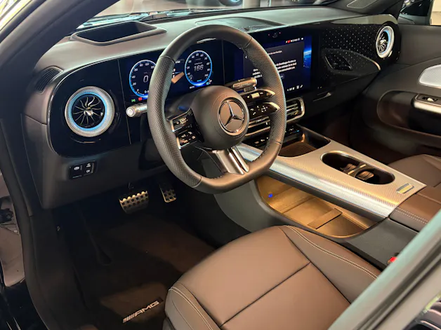 MERCEDES-BENZ CLA 350 4 Matic 85 kWh EQ