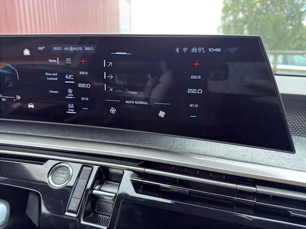 PEUGEOT 5008 1.2 Hybrid e-DCS6 GT 7 Plätzer