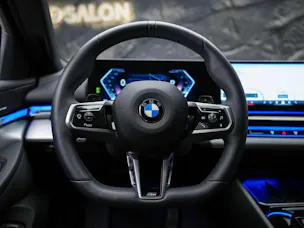BMW 520i M Sport Pro Steptronic *Werksgarantie*21" Felgen*Driving Assistant Plus*