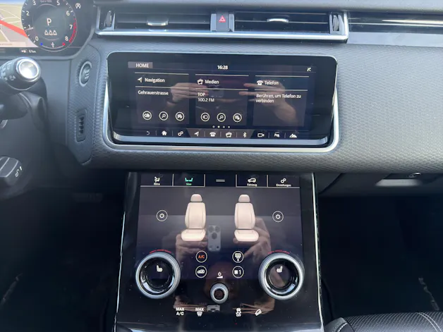 Land Rover Range Rover Velar 2.0 T R-Dynamic SE