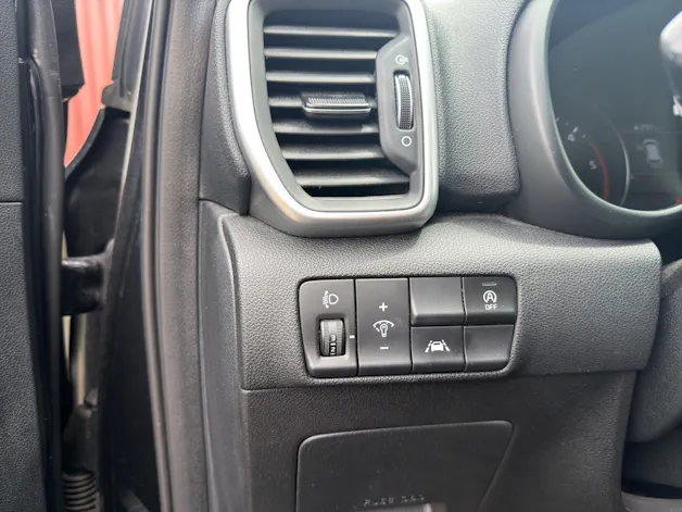 Kia Sportage 1.6 CRDi MHEV 4WD Black Edition