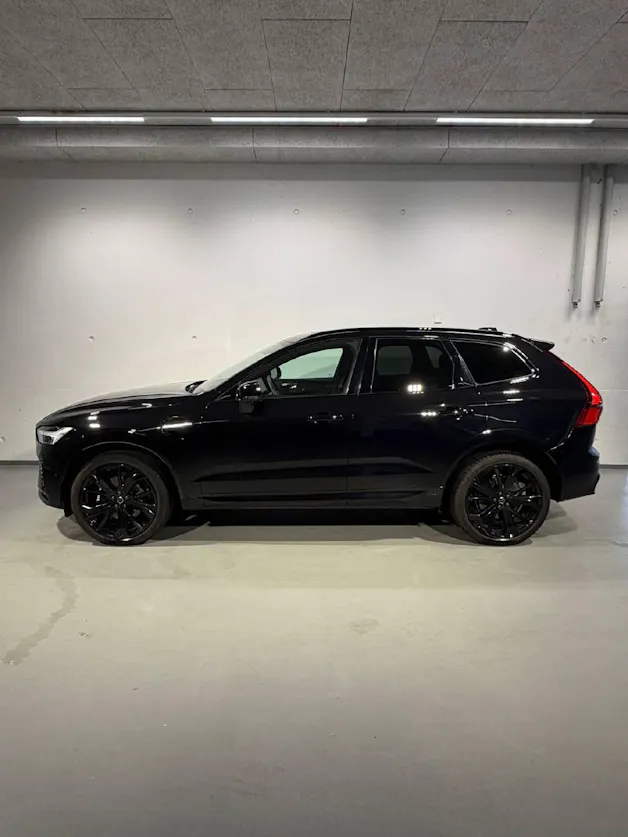 VOLVO XC60 2.0 T6 TE Black Edition eAWD