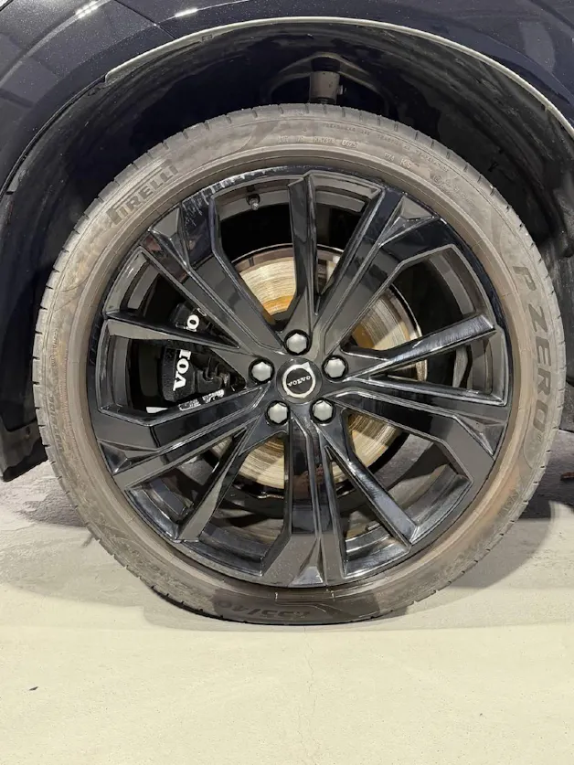 VOLVO XC60 2.0 T6 TE Black Edition eAWD