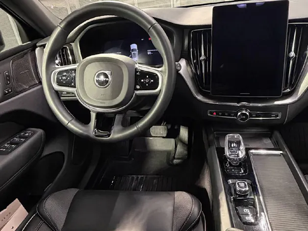 VOLVO XC60 2.0 T6 TE Black Edition eAWD