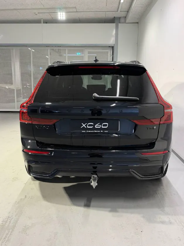 VOLVO XC60 2.0 T6 TE Black Edition eAWD