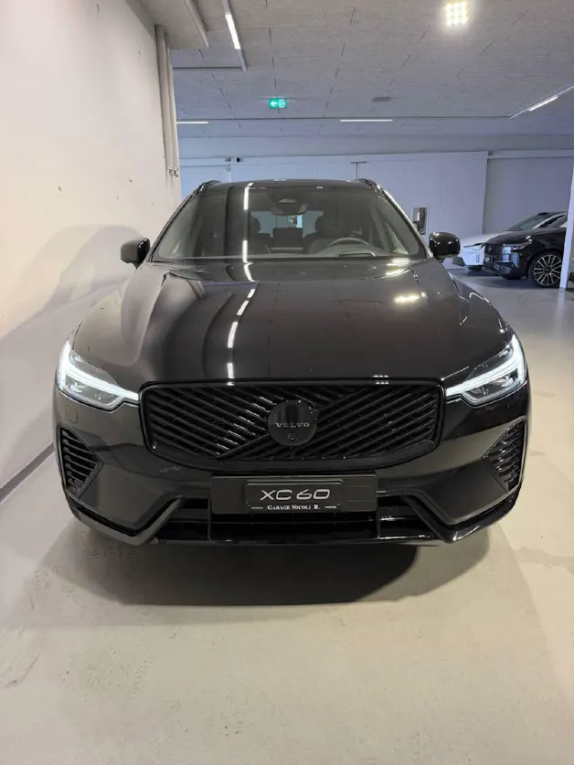 VOLVO XC60 2.0 T6 TE Black Edition eAWD
