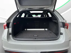 SKODA Octavia Combi 2.0 TSI DSG RS
