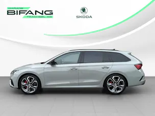 SKODA Octavia Combi 2.0 TSI DSG RS