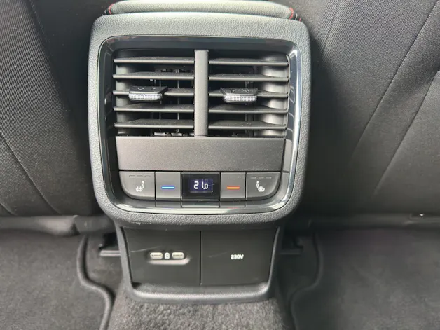 SKODA Octavia Combi 2.0 TSI DSG RS