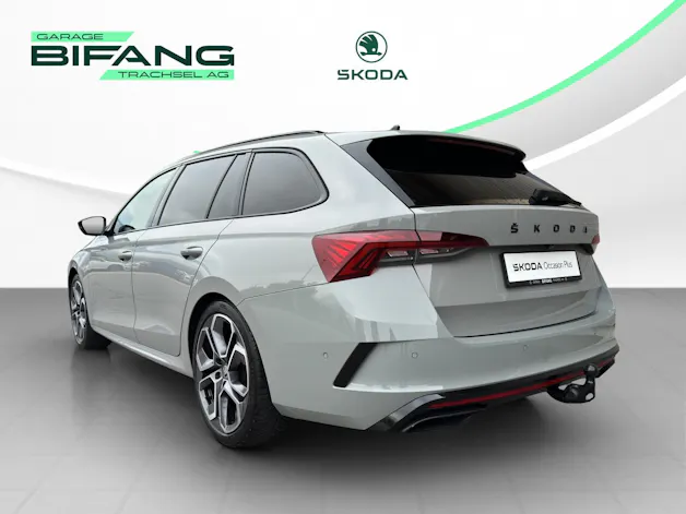 SKODA Octavia Combi 2.0 TSI DSG RS