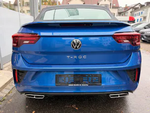 VW T-Roc R-LINE ***IQ DRIVE PAKET & ANHÄNGERKUPLUNG***