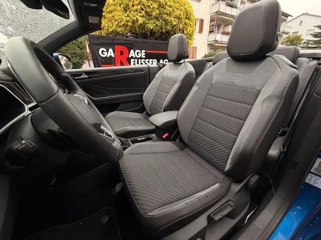 VW T-Roc R-LINE ***IQ DRIVE PAKET & ANHÄNGERKUPLUNG***