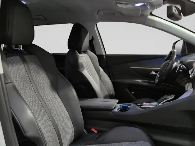 PEUGEOT 5008 1.2 Pure Tech Allure EAT8