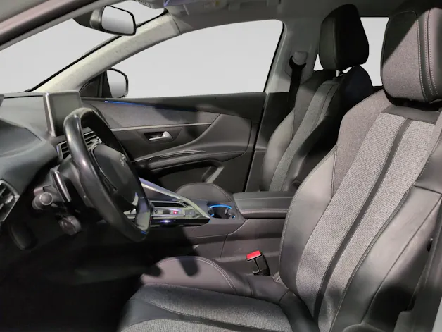 PEUGEOT 5008 1.2 Pure Tech Allure EAT8