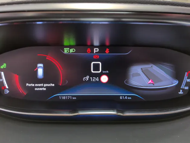 PEUGEOT 5008 1.2 Pure Tech Allure EAT8