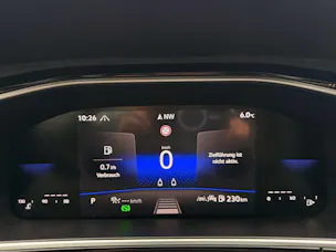 VW T-Roc R-LINE ***IQ DRIVE PAKET & ANHÄNGERKUPLUNG***