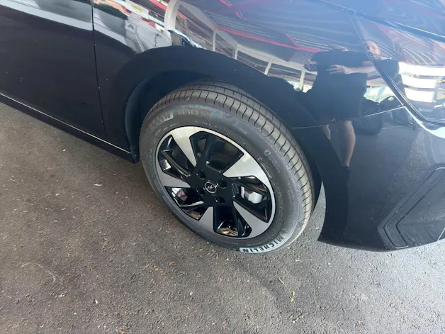 OPEL Corsa 1.2 T Hybrid GS