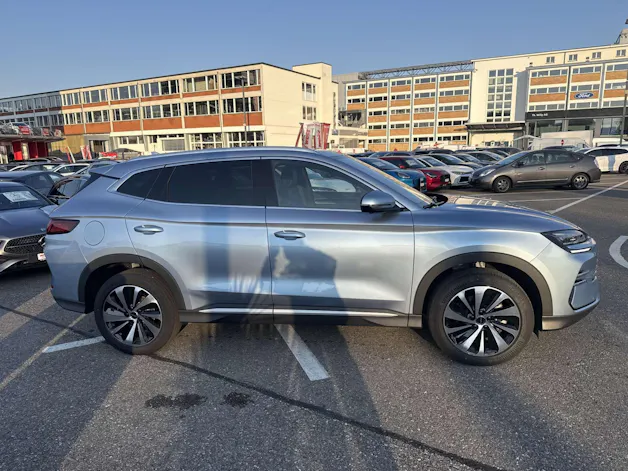 BYD Seal U DM-i PHEV Design AWD 324PS Automat