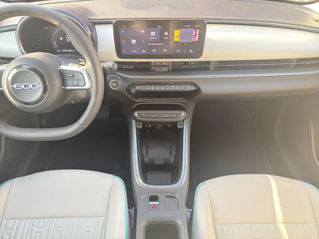 FIAT 600 1.2 Hybrid La Prima