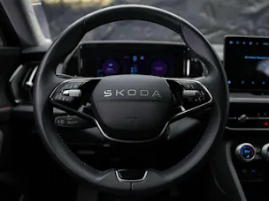 SKODA Kodiaq 1.5 TSI mHEV Selection *Facelift*Werksgarantie*7 Plätzer*
