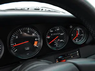 PORSCHE 911 SC Coupé