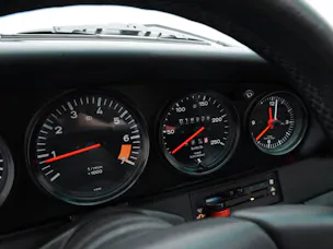 PORSCHE 911 SC Coupé