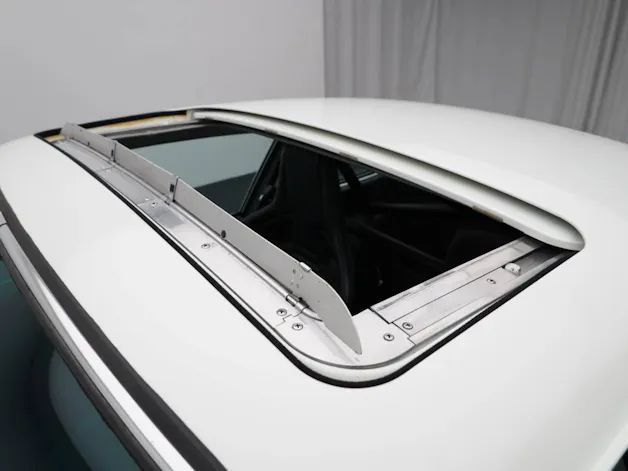 PORSCHE 911 SC Coupé