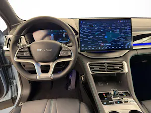BYD Seal U DM-i Design AWD