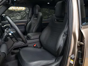 Land Rover Defender 110 635 V8 4.4 Octa AT8 *URBAN*Panorama*