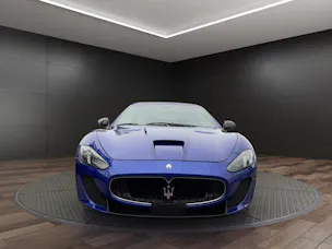 MASERATI GranCabrio MC Centennial Edition | CH Fahrzeug | Leder Weiss | CARBON | 100. Geburtstags von Maserati | LIMITIERT |