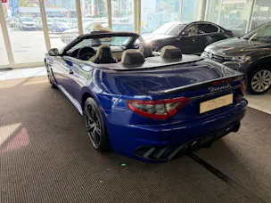 MASERATI GranCabrio MC Centennial Edition | CH Fahrzeug | Leder Weiss | CARBON | 100. Geburtstags von Maserati | LIMITIERT |