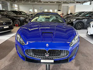 MASERATI GranCabrio MC Centennial Edition | CH Fahrzeug | Leder Weiss | CARBON | 100. Geburtstags von Maserati | LIMITIERT |