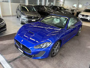 MASERATI GranCabrio MC Centennial Edition | CH Fahrzeug | Leder Weiss | CARBON | 100. Geburtstags von Maserati | LIMITIERT |