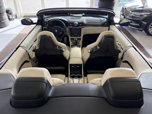 MASERATI GranCabrio MC Centennial Edition | CH Fahrzeug | Leder Weiss | CARBON | 100. Geburtstags von Maserati | LIMITIERT |