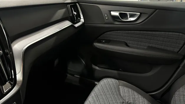 VOLVO V60 2.0 B4 Core