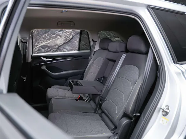 SKODA Kodiaq 1.5 TSI mHEV Selection *Facelift*Werksgarantie*7 Plätzer*