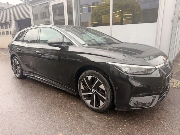 VW ID.7 Tourer Pro 286 PS ***ANHÄNGERKUPPLUNG***