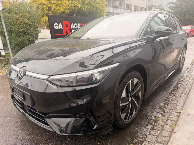 VW ID.7 Tourer Pro 286 PS ***ANHÄNGERKUPPLUNG***