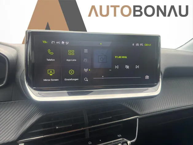 PEUGEOT 208 1.2 Hybrid Allure