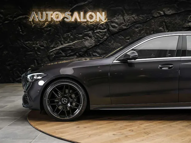 MERCEDES-BENZ C 300 AMG Line *Werksgarantie*20" Felgen*Ambientebeleuchtung*
