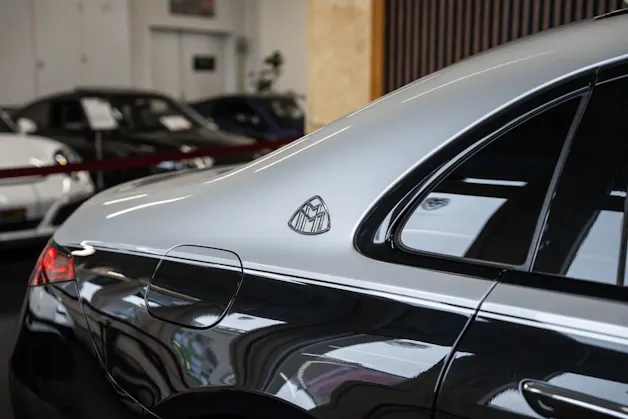 MERCEDES-BENZ S 680 4Matic Maybach 9G-Tronic