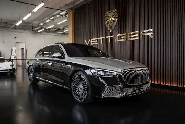 MERCEDES-BENZ S 680 4Matic Maybach 9G-Tronic