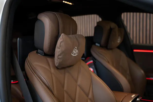 MERCEDES-BENZ S 680 4Matic Maybach 9G-Tronic