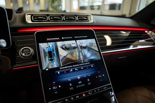 MERCEDES-BENZ S 680 4Matic Maybach 9G-Tronic