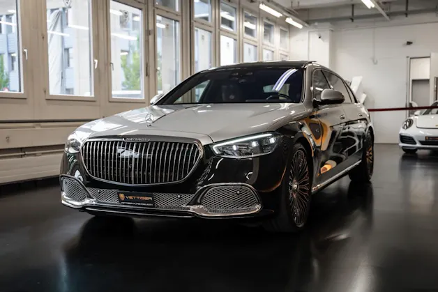 MERCEDES-BENZ S 680 4Matic Maybach 9G-Tronic