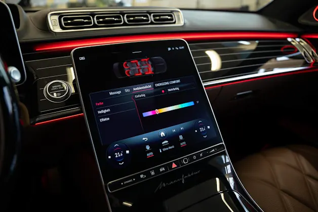 MERCEDES-BENZ S 680 4Matic Maybach 9G-Tronic